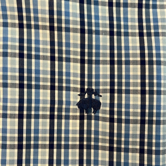Brooks Brothers Men’s Dress Button-down Shirt - Men’s Size Medium - Picture 4 of 4